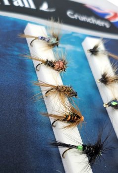 Turrall Crunchers Die Stillwasser-Nymphen Kollektion FinestFishingFlies