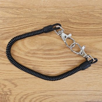 MUSKA Lanyard with 2 Carabines DieSicherungs-Leinemit2Karabiner