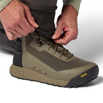 Simms Access Boot Dark Stone Vibram New 2026 Der Watschuh mit der Standfestigkeit eine Bergziege.