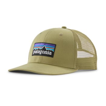 Die klassische, mittelhohe Truckermütze mit original Patagonia Grafik.
