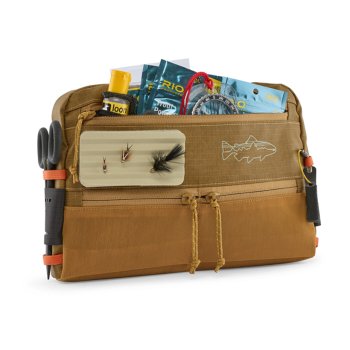 Patagonia Stealth Switch Pack 3L in Bobcat Brown (BCBN) Optimal zur Befestigung an Gürtel, Wathose oder Backpack vorn bzw. hinten.