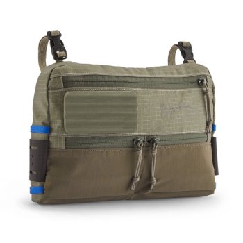 Optimal zur Befestigung an Gürtel, Wathose oder Backpack vorn bzw. hinten.